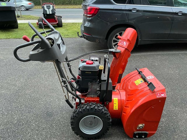 2011 husqvarna 5524st sneeuwruimer - afbeelding 10 van  15