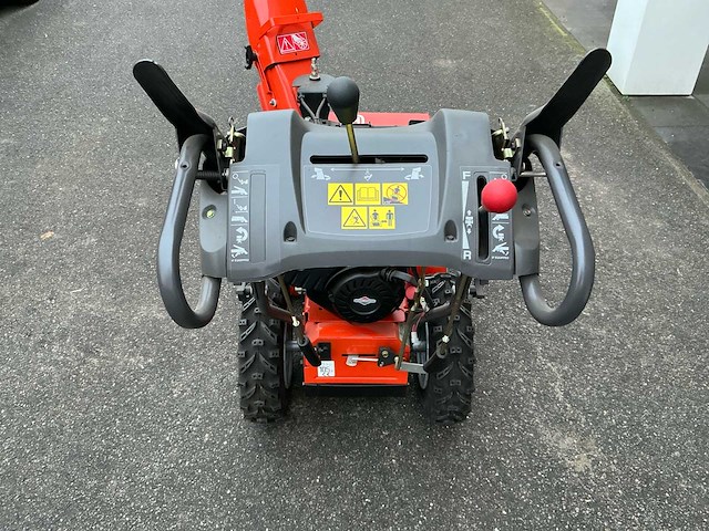 2011 husqvarna 5524st sneeuwruimer - afbeelding 12 van  15