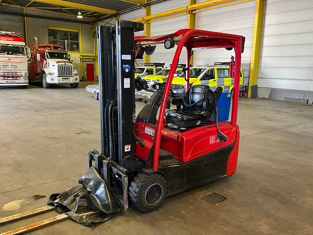 2011 hyster j1.6xnt lwb vorkheftruck (68018-49) - afbeelding 1 van  1