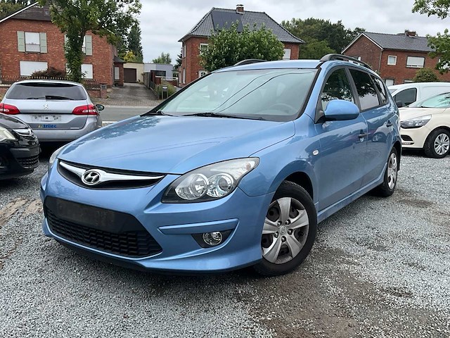 2011 hyundai i 30 cw - afbeelding 1 van  36