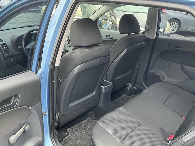 2011 hyundai i 30 cw - afbeelding 18 van  36