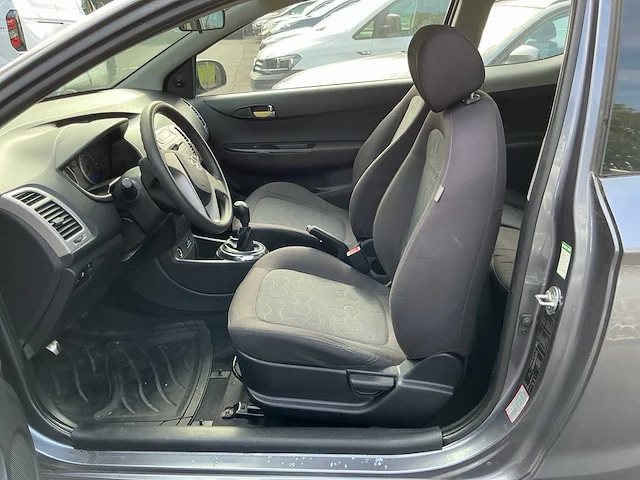 2011 hyundai i20 - afbeelding 9 van  28