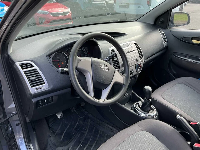 2011 hyundai i20 - afbeelding 10 van  28
