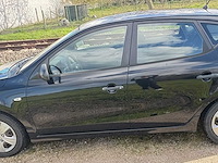 2011 hyundai personenauto - afbeelding 2 van  18