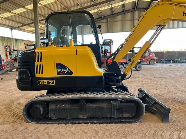 2011 hyundai r60-7 rupsgraafmachine - afbeelding 18 van  20