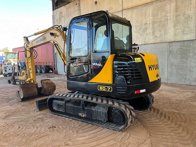 2011 hyundai r60-7 rupsgraafmachine - afbeelding 20 van  20