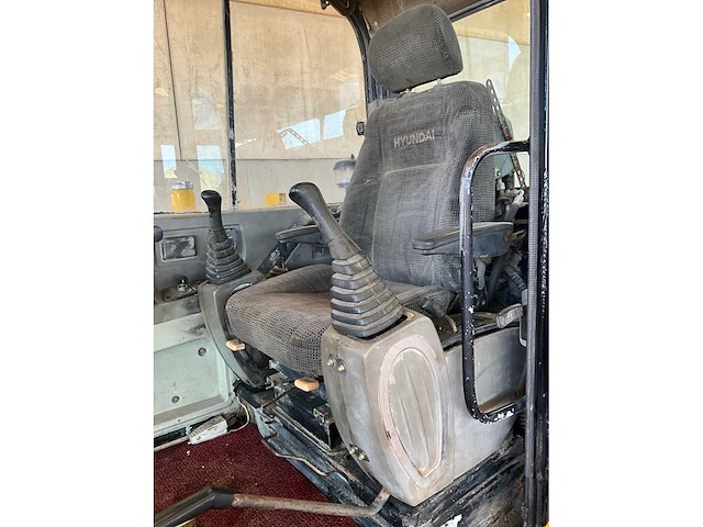 2011 hyundai r60-7 rupsgraafmachine - afbeelding 16 van  29