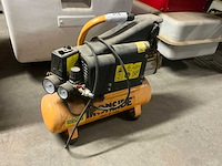2011 ironside irc 6-125 mini luchtcompressor - afbeelding 1 van  1