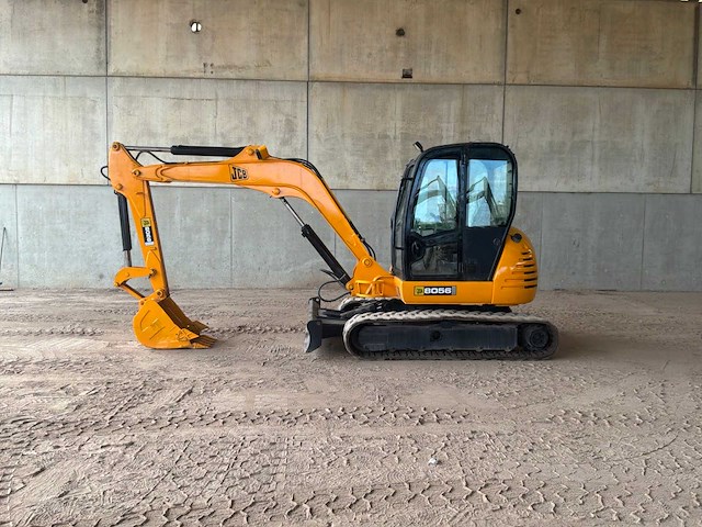 2011 jcb 8056 minigraafmachine - afbeelding 12 van  19