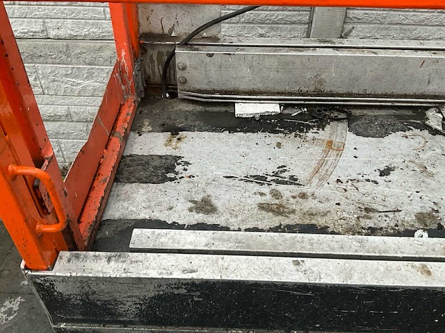 2011 jlg 1930 es schaarlift - afbeelding 18 van  24