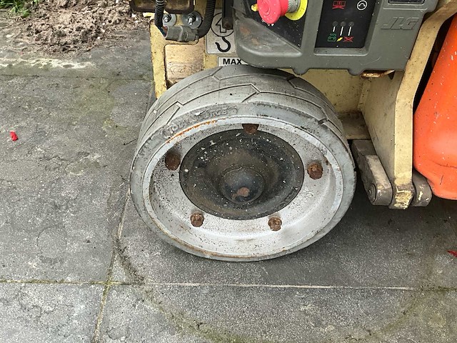 2011 jlg 1930 es schaarlift - afbeelding 23 van  24