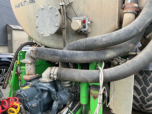 2011 joskin 16-24 trs 26000 liter slurrytank - afbeelding 16 van  42