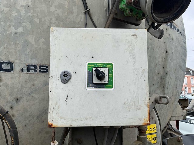 2011 joskin 16-24 trs 26000 liter slurrytank - afbeelding 9 van  42