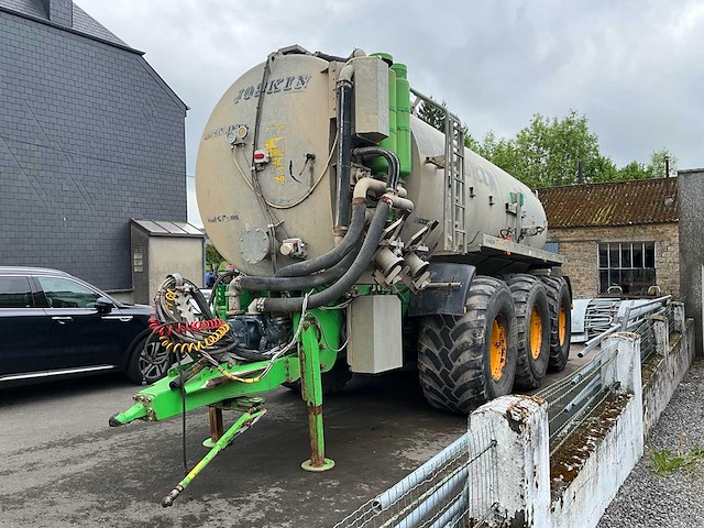 2011 joskin 16-24 trs 26000 liter slurrytank - afbeelding 1 van  42