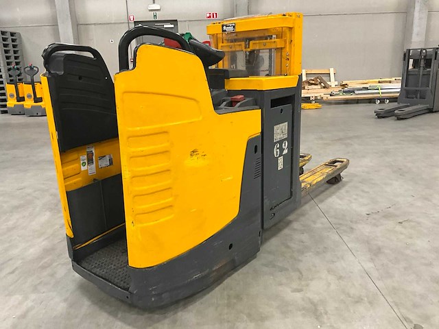 2011 jungheinrich erd220 stapelaar - afbeelding 15 van  16