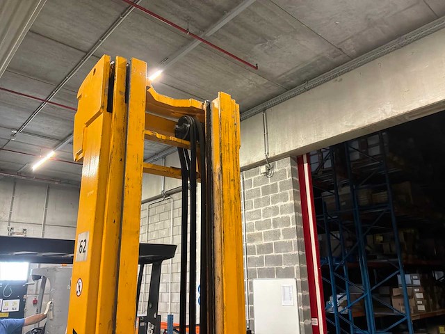 2011 jungheinrich etv214 reach truck - afbeelding 3 van  19