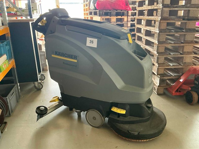 2011 kärcher professional b 40w vloerschrobreiniger - afbeelding 1 van  6