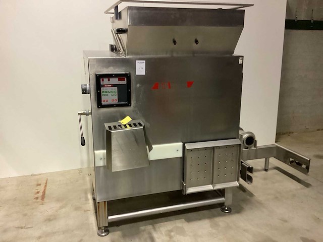 2011 k+g wetter mww e-130 met lift vleeswolf - afbeelding 1 van  8