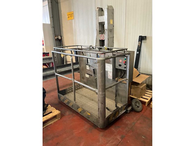 2011 klaas ha 2/200 hoogwerkbak - afbeelding 3 van  10