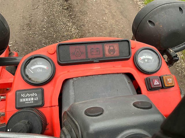 2011 kubota f 3680 - ec riding-on maaier - afbeelding 2 van  26