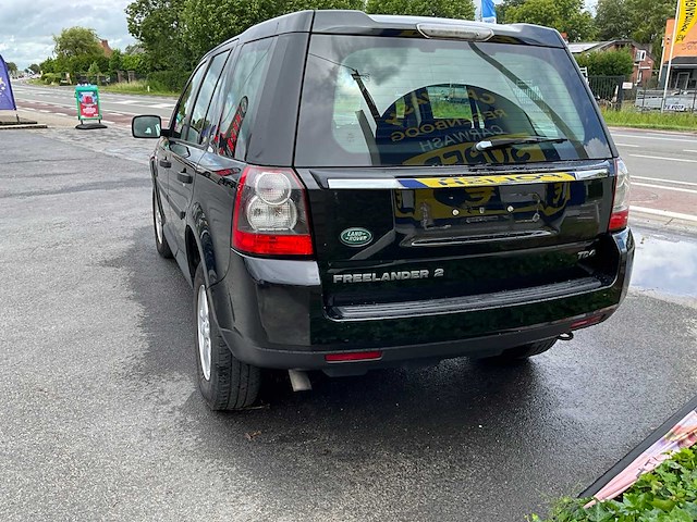 2011 land rover freelander personenauto - afbeelding 12 van  16