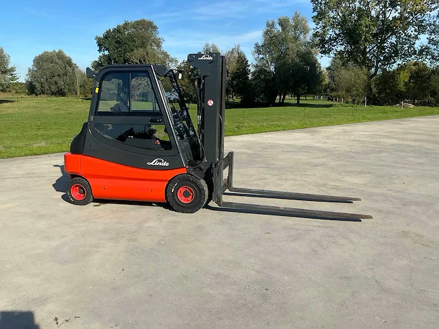 2011 linde e30-03 vorkheftruck - afbeelding 36 van  105