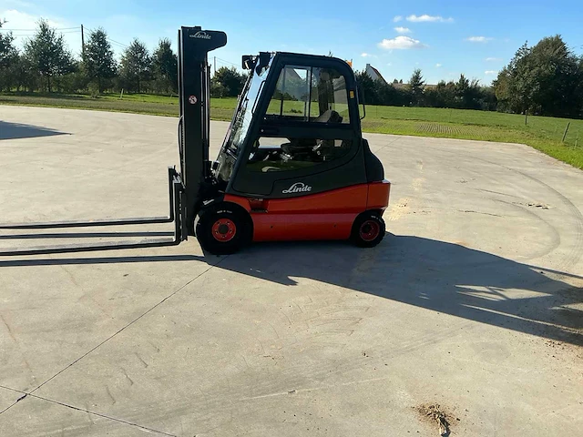 2011 linde e30-03 vorkheftruck - afbeelding 50 van  105