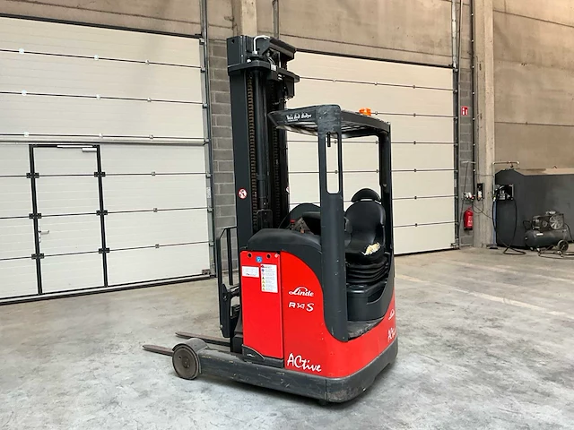 2011 linde r14s active reach truck - afbeelding 16 van  21