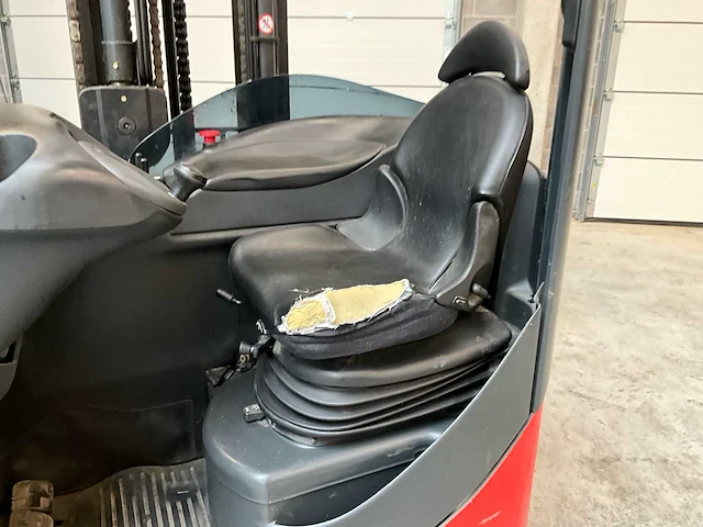 2011 linde r14s active reach truck - afbeelding 4 van  21