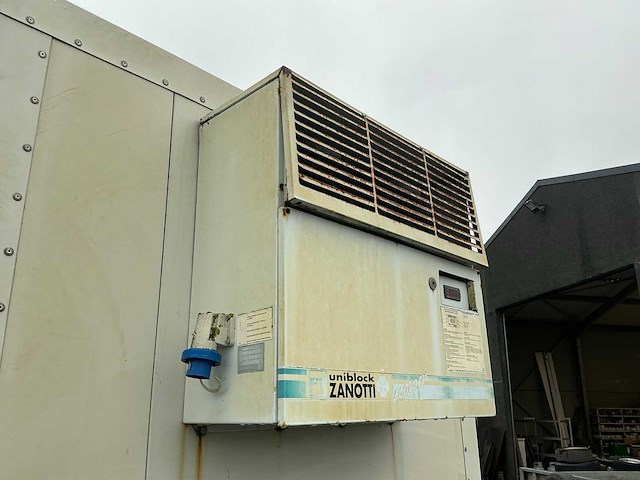 2011 lupat a20t koelaanhangwagen - afbeelding 2 van  16