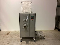 2011 mado mew 723 vleeswolf - afbeelding 1 van  6