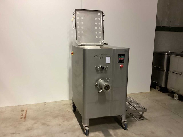 2011 mado mew 723 vleeswolf - afbeelding 4 van  6