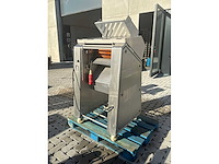 2011 maja seb 4484/2 ontvliesmachine - afbeelding 3 van  9