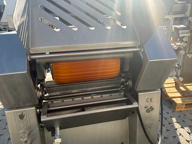 2011 maja seb 4484/2 ontvliesmachine - afbeelding 4 van  9