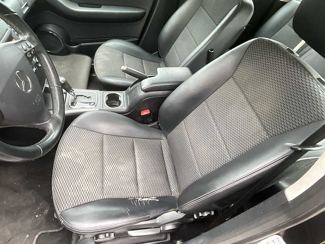 2011 mercedes a180 cdi personenauto - afbeelding 6 van  30