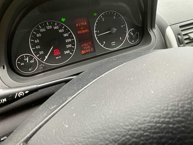 2011 mercedes a180 cdi personenauto - afbeelding 9 van  25
