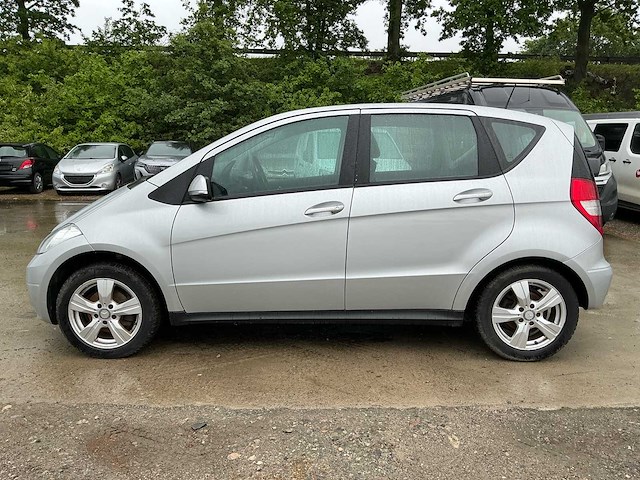 2011 mercedes-benz a180 cdi personenauto - afbeelding 66 van  67