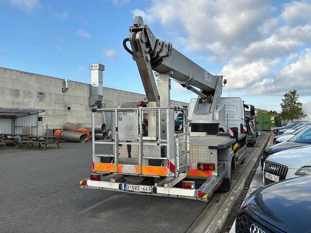2011 mercedes-benz atego vrachtwagen met hoogwerker (na te zien) - afbeelding 14 van  19