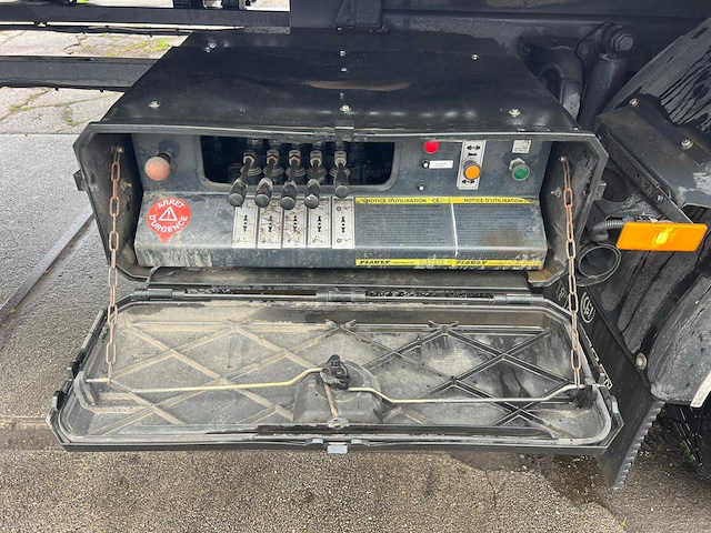 2011 mercedes-benz g1524nl54c vrachtwagen - afbeelding 31 van  42