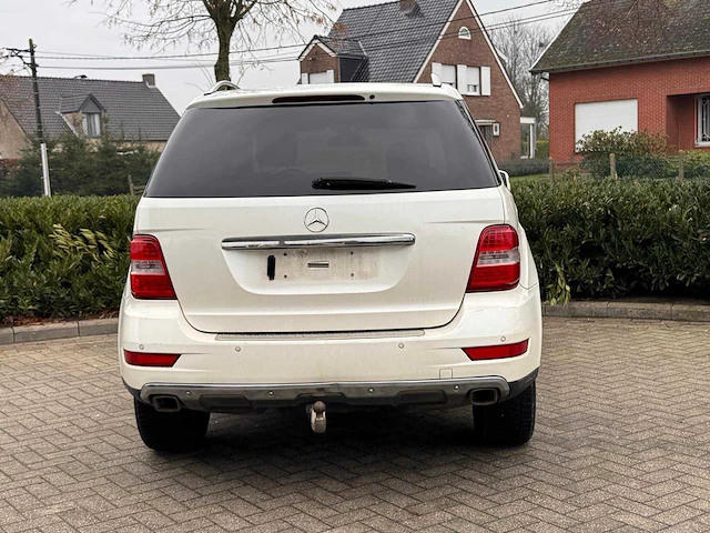 2011 mercedes-benz ml 350 cdi - afbeelding 41 van  46
