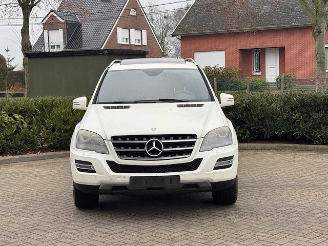 2011 mercedes-benz ml 350 cdi - afbeelding 45 van  46
