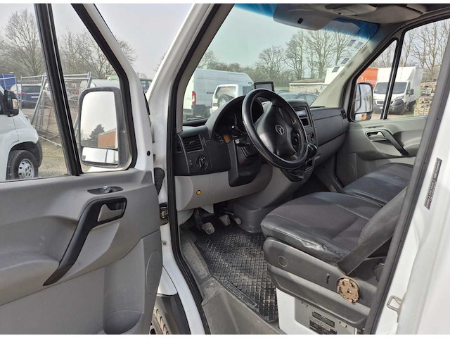 2011 mercedes-benz sprinter bedrijfswagen - afbeelding 13 van  17