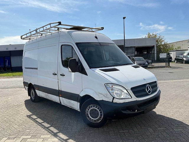 2011 mercedes-benz sprinter lichte vrachtwagen - afbeelding 31 van  33