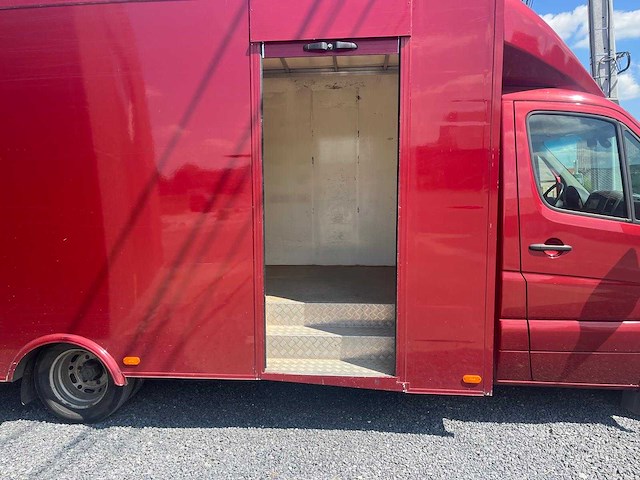 2011 mercedes-benz sprinter vrachtwagen grote volume vrachtwagen - afbeelding 7 van  23