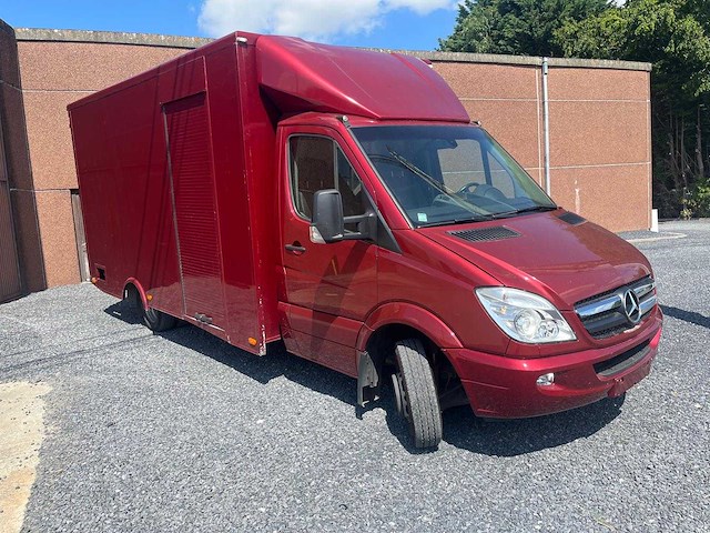 2011 mercedes-benz sprinter vrachtwagen grote volume vrachtwagen - afbeelding 12 van  23