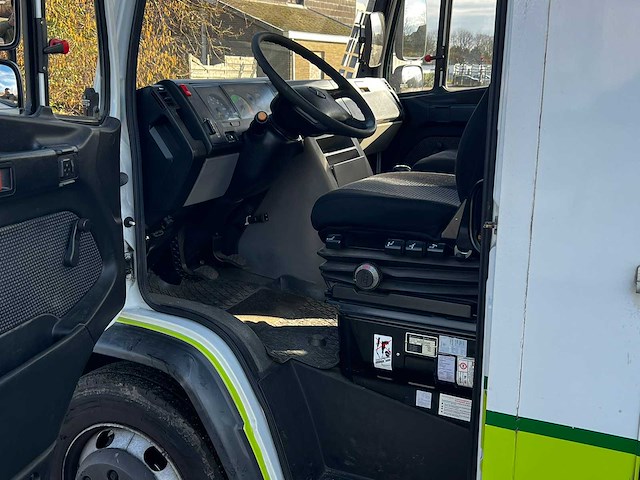 2011 mercedes-benz vario 813 d vrachtwagen - afbeelding 21 van  36