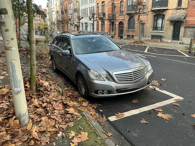 2011 mercedes break e220 cdi blue efficiency personenauto - afbeelding 41 van  41