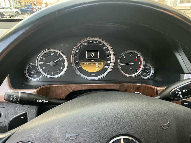 2011 mercedes break e220 cdi blue efficiency personenauto - afbeelding 8 van  41