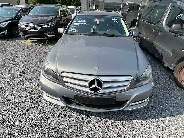 2011 mercedes c180 personenauto - afbeelding 12 van  31