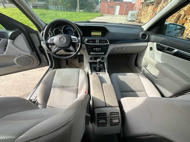 2011 mercedes c180 - afbeelding 21 van  33